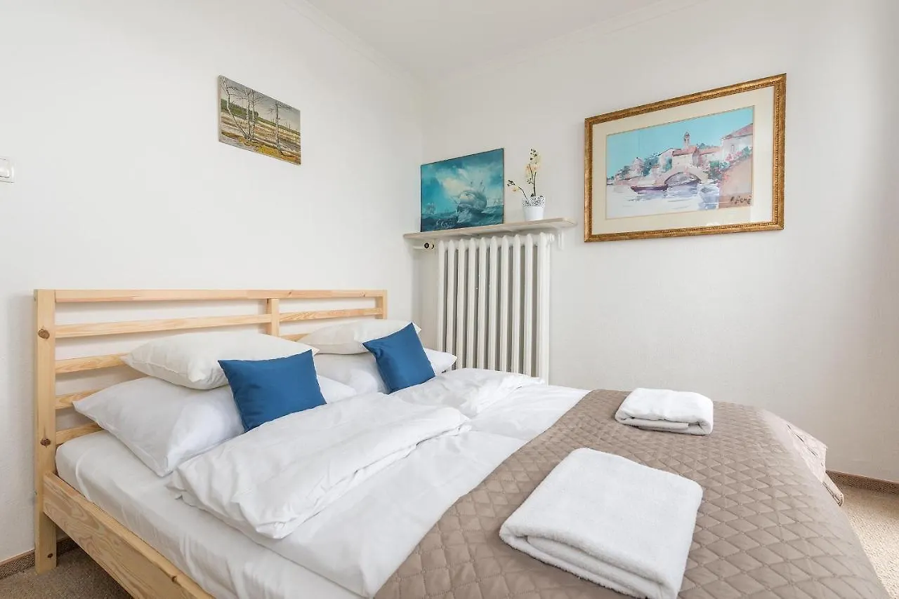 P&O Apartments Grzybowska 9 Warsaw 0*,  Poland